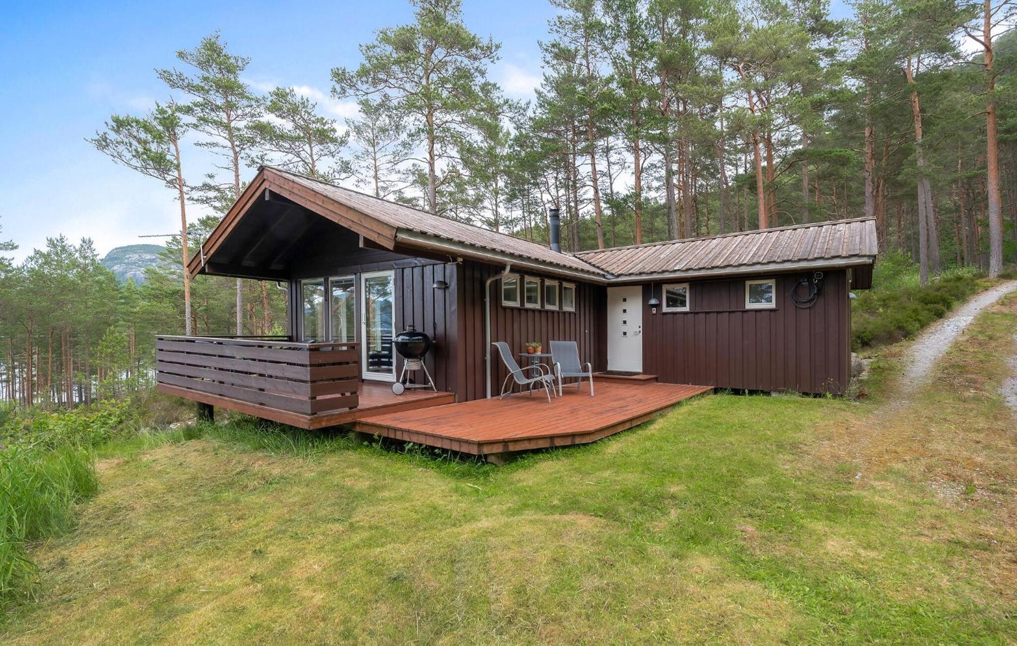 Gorgeous Home In Jorpeland With House Sea View Zewnętrze zdjęcie
